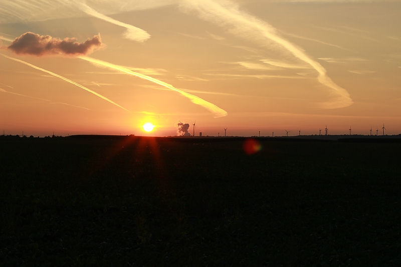 Sonnenuntergang über Neurath II