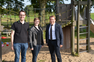 Neue Spielplatzpaten in Oekoven