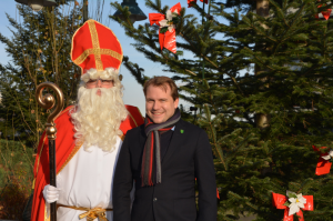 Rommerskirchener Weihnachtsmarkt am 3. Adventsonntag auf dem Markt