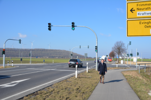 Ampelanlage an der Kreuzung nach Oekoven in Betrieb