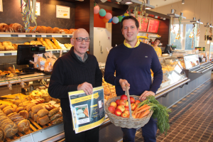 Bürgerstiftung Rommerskirchen erhält großartige Unterstützung durch Bäckerei Voosen  Obst und Gemüse für Grundschulkinder