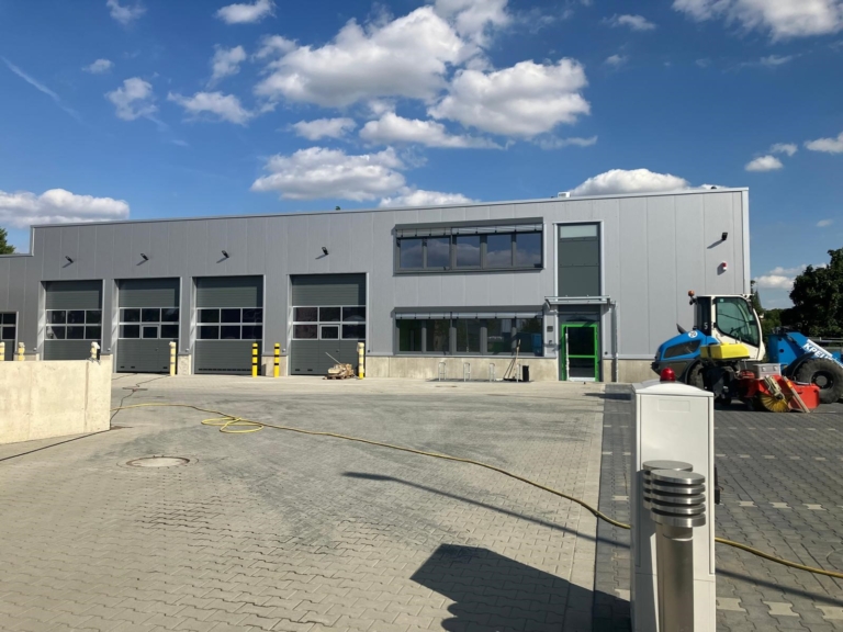 Neubau des Baubetriebshof an der Rudolf-Diesel-Straße- Straße steht kurz vor dem Abschluss – Offizielle Eröffnung am 26. August