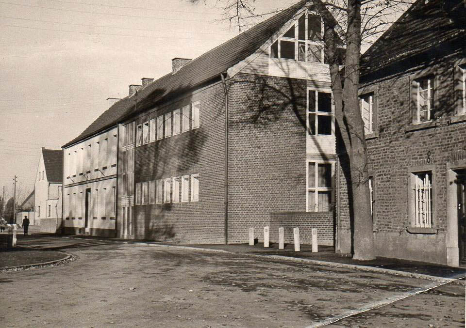 Die Alte Grundschule von Rommerskirchen2.jpg