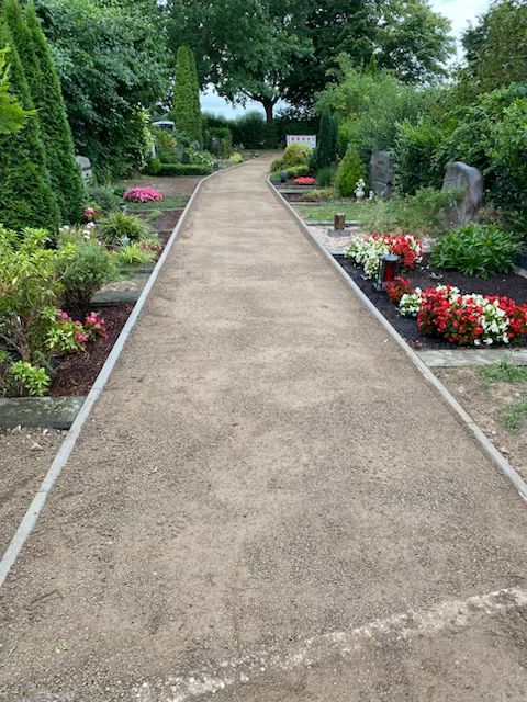 Sanierung am Friedhof „Am Teebaum“ abgeschlossen