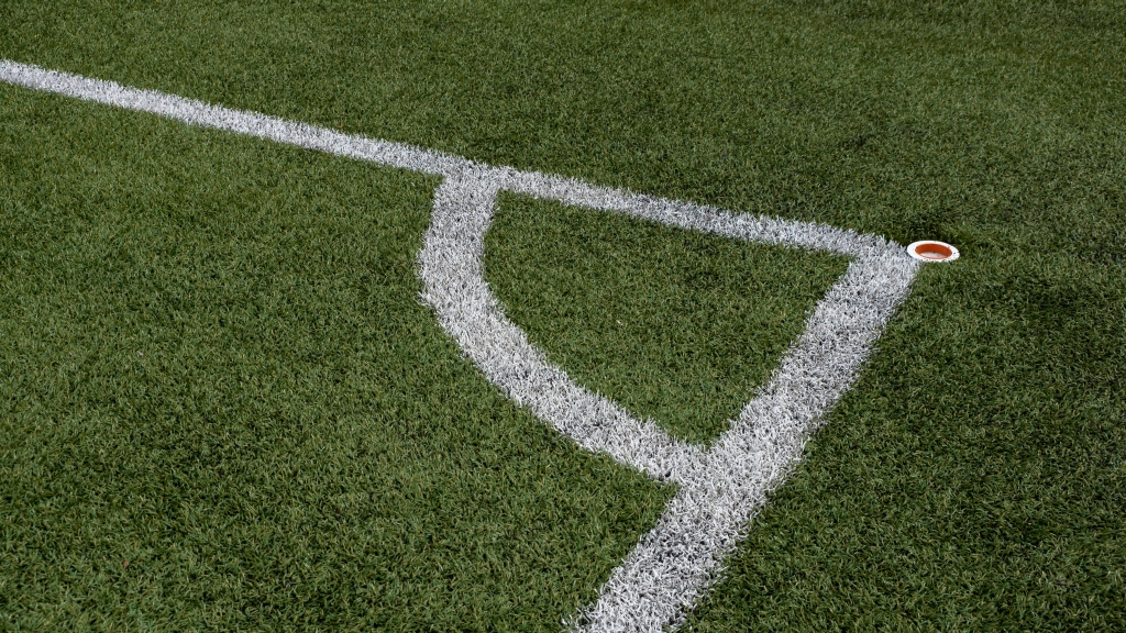 Grevenbroich gratuliert Aufsteigerteams: Persönliche Glückwünsche von Bürgermeister Krützen und Erstem Beigeordneten Meuser