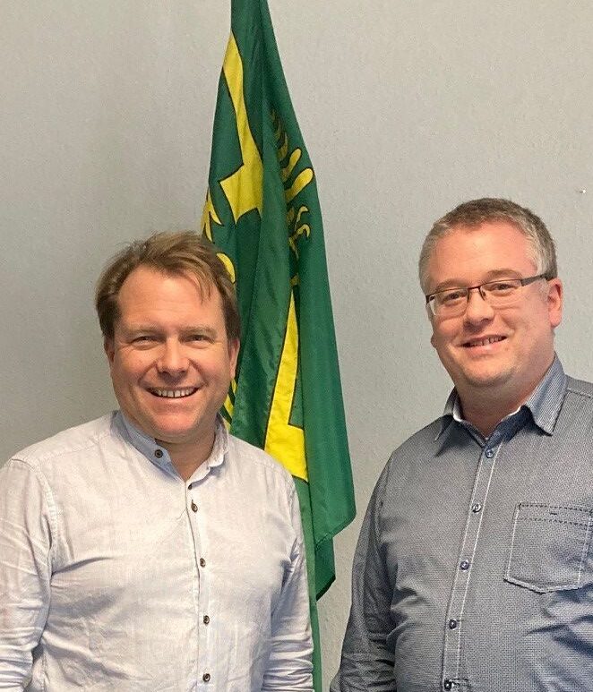 Neuer Jüchener Bürgermeister Philipp Sieben zu Gast im Rommerskirchener Rathaus – Gemeinden vereinbaren Ausbau der interkommunalen Zusammenarbeit