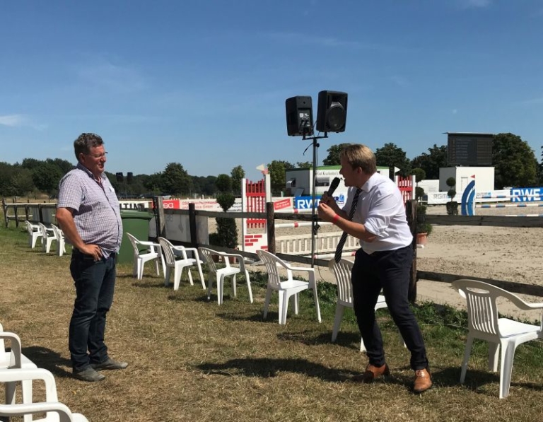 Start und Abschied zugleich: Reitturnier auf Gut Kruchenhof startet zum letzten Mal