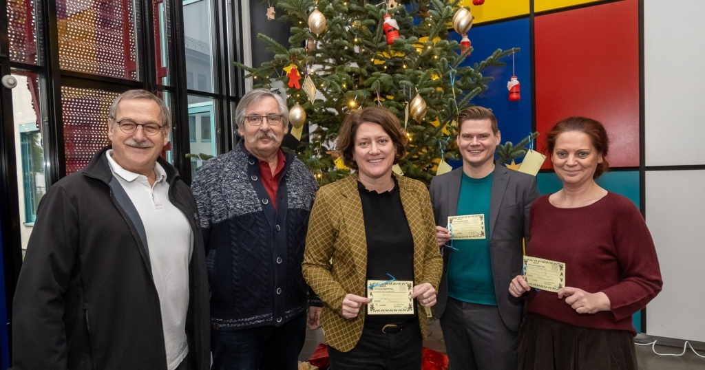 Weihnachtswunschbaum im Kreishaus Grevenbroich