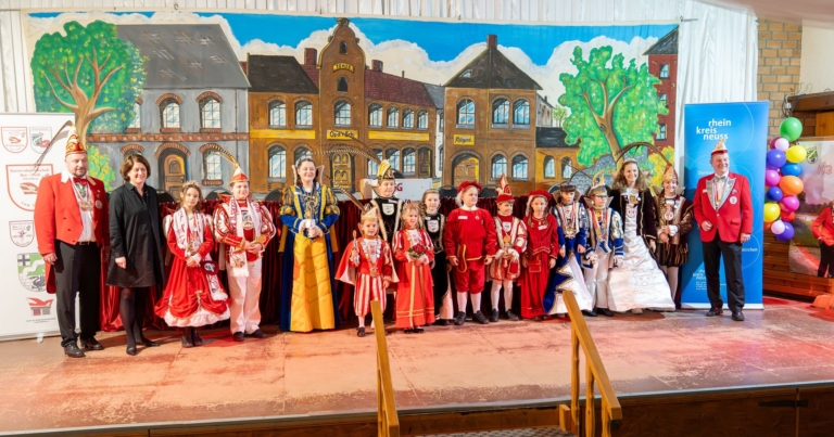 Karnevalsempfang und Kinderprinzentreffen: „Dormagener Gelöbnis“ unterzeichnet – Tollitäten voller Freude auf die weitere Session