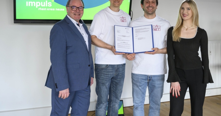 Back-Sets für Torten: Kreisprogramm „accelerate.RKN“ fördert Start-up wow cake