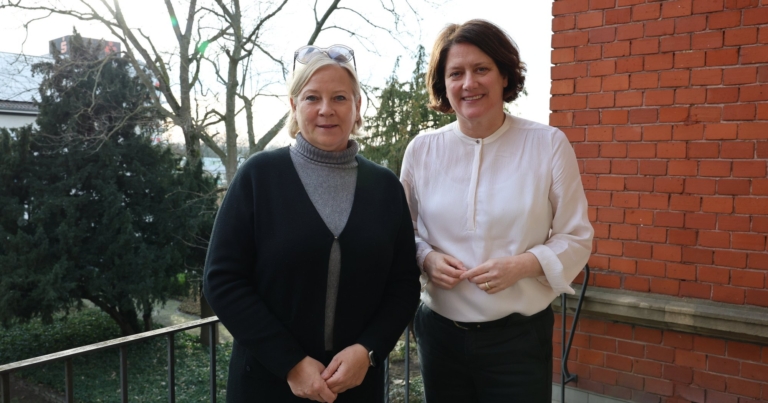 Landrätin Katharina Reinhold und Landtagsabgeordnete Heike Troles bestärken gute Zusammenarbeit