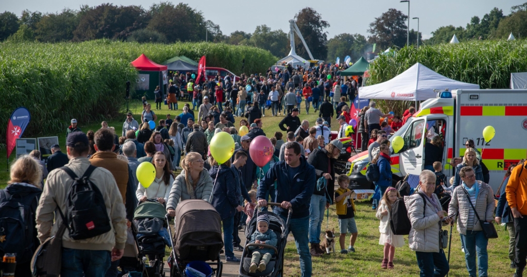 Aussteller können sich bis Ende Juli anmelden: Familienfest des Rhein-Kreises Neuss am 27. September Aussteller können sich bis Ende Juli anmelden: Familienfest des Rhein-Kreises Neuss am 27. September