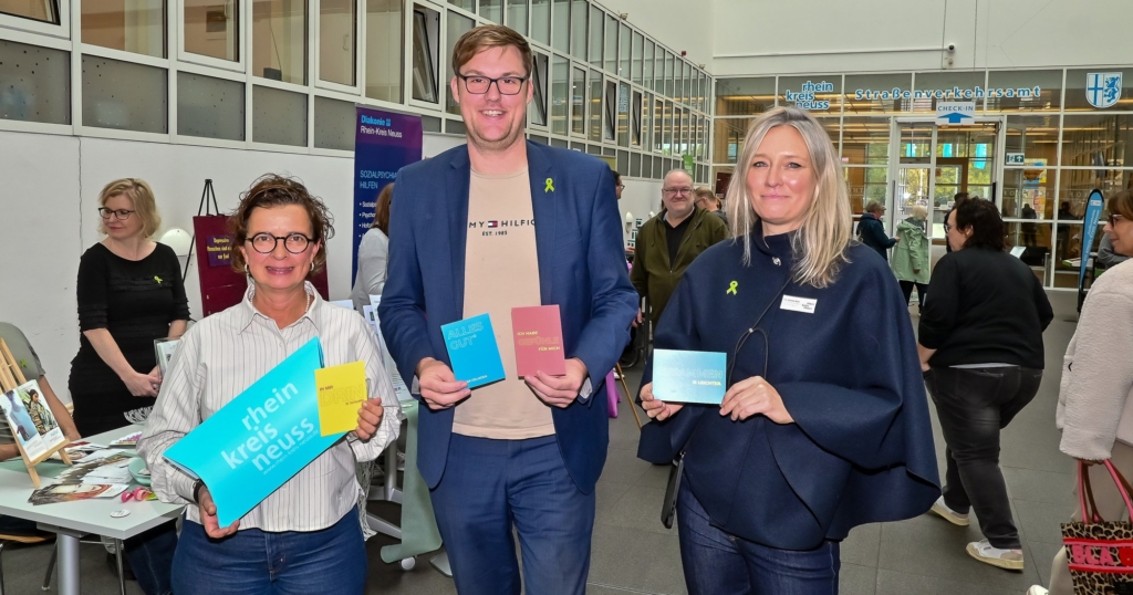 „Miteinander statt nebeneinander“: Rhein-Kreis Neuss informierte bei Aktionstag über psychische Gesundheit, Unterstützungsangebote und Möglichkeiten der Teilhabe „Miteinander statt nebeneinander“: Rhein-Kreis Neuss informierte bei Aktionstag über psychische Gesundheit, Unterstützungsangebote und Möglichkeiten der Teilhabe