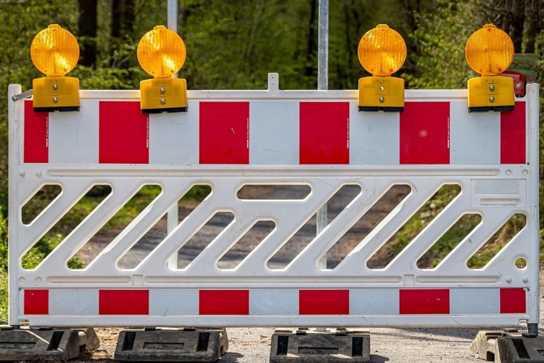Brückenbauarbeiten erfordern Sperrung der Unterführung in Grevenbroich-Allrath